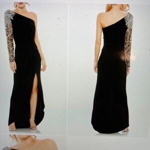 Mac Duggal Asymmetric Crystal-Embellished Jersey Gown in Black, Size 12